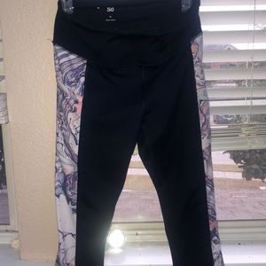 Leggings with POCKETS!!!!